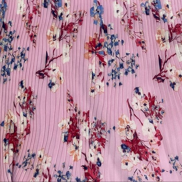 Pink Rose Floral Top - Picture 6 of 7